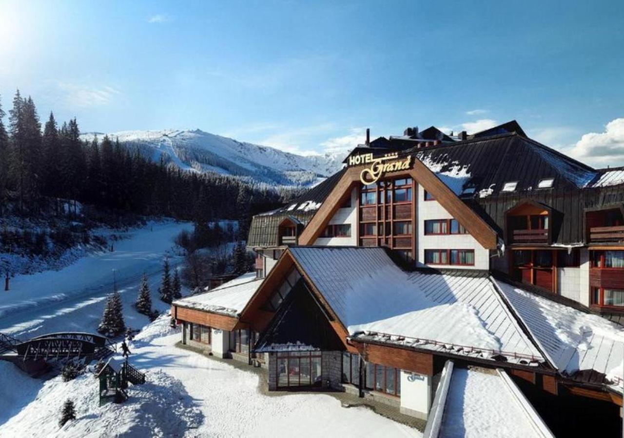 Hotel Grand Jasna Demänovská Dolina Dış mekan fotoğraf